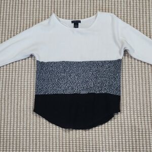 Design History Medium Monochrome Color Block Classic Casual Sweater